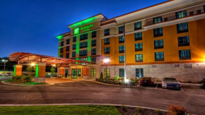 Holiday Inn & Suites Tupelo North, an IHG Hotel